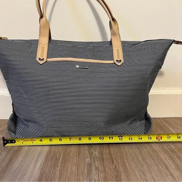 STELLA & DOT "How Does She Do It" Purse/ Tote Blue & White Stripe Adjustable - Picture 7 of 13
